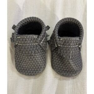Freshly Picked Leather Moccasins Baby Size 1 Gray
